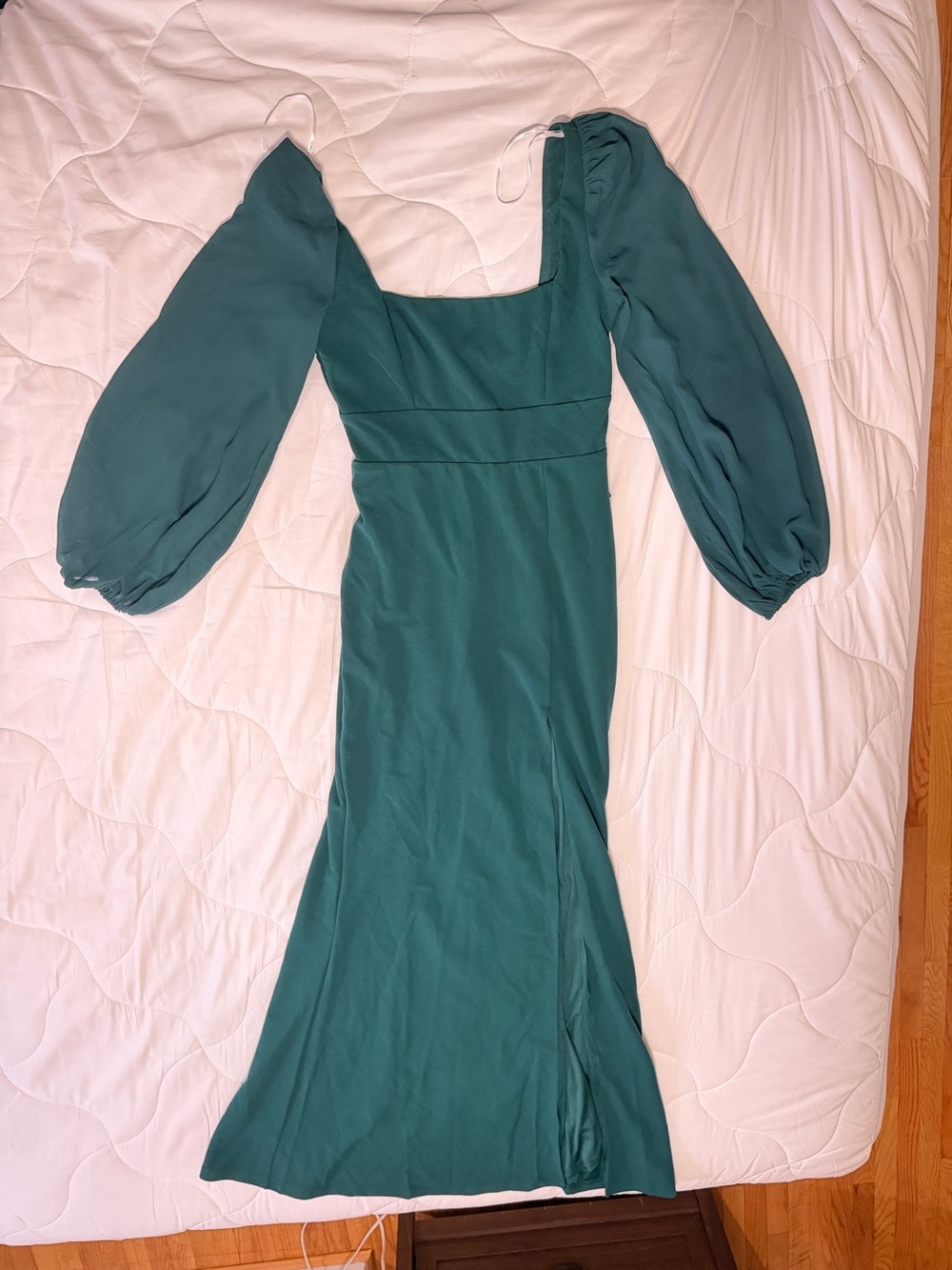 NWT Lulu’s Absolutely Adored Emerald Green Long Sleeve Mermaid Maxi Dress w/slit